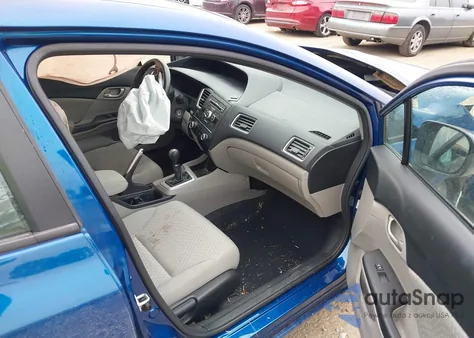 2015 Honda Civic Lx из США, поврежденный, VIN 19XFB2E5XFE009325